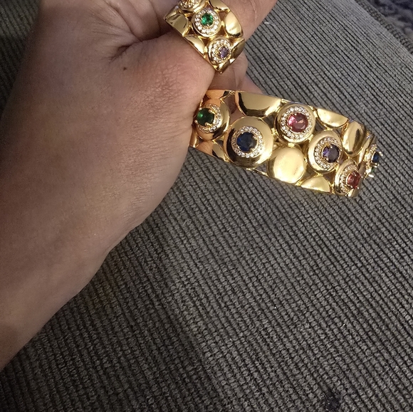 21kgp Dubai Jewelry Elegant Gold and Gemstone Bracelet and Ring Set - Picture 10 of 16